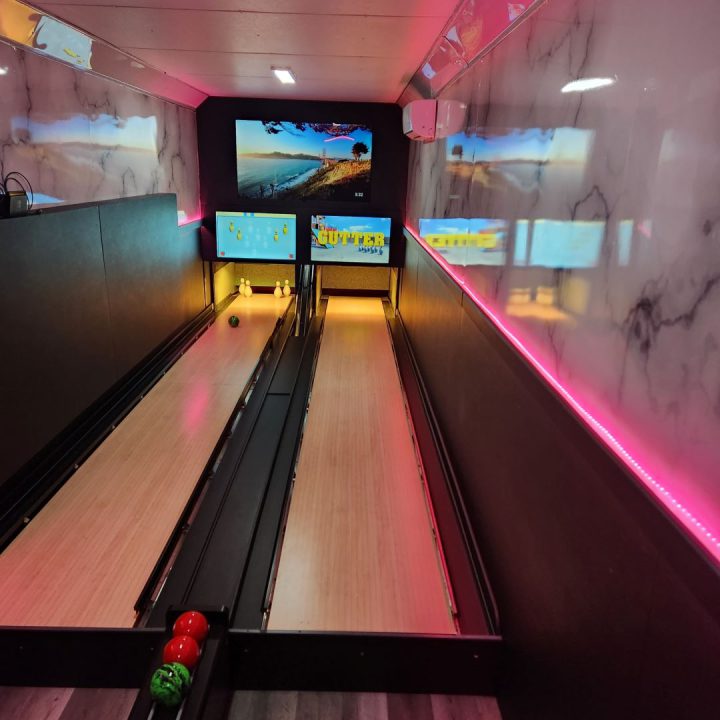 Strike Zone bowling image3
